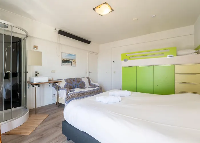 Verona By Interhome * 미들케르케